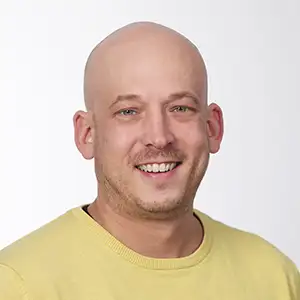 Portrait von Sebastian Dworrak - Steuerfachangestellter.