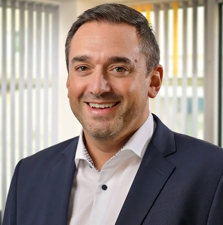 Einzelportrait von Andre Korb.